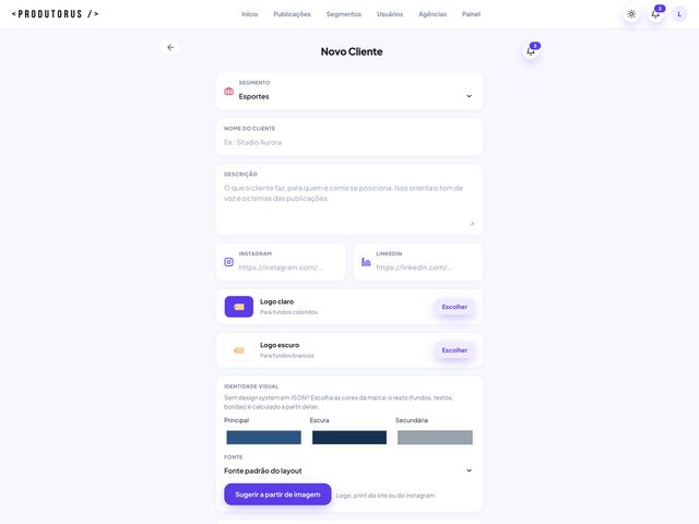 Formulário de cadastro de cliente com segmento, descrição, redes sociais, logos e identidade visual